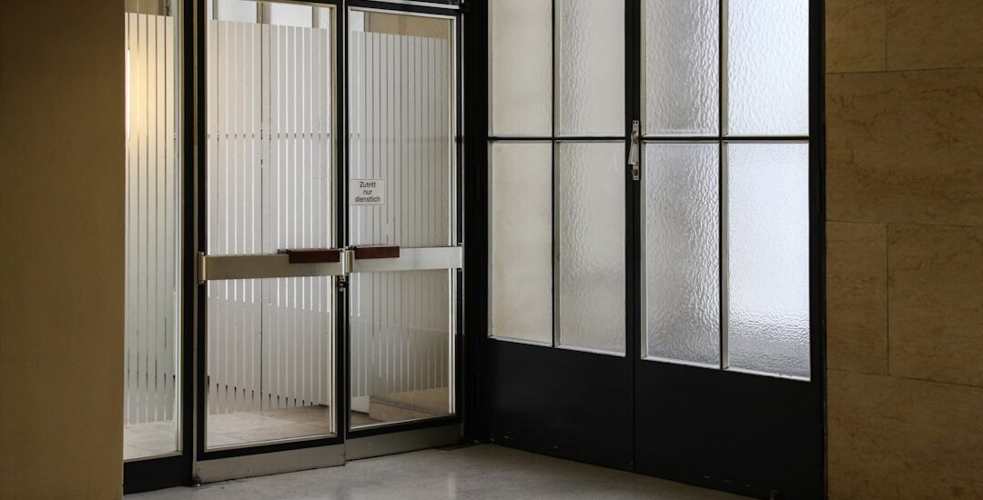 aluminum glass door repair