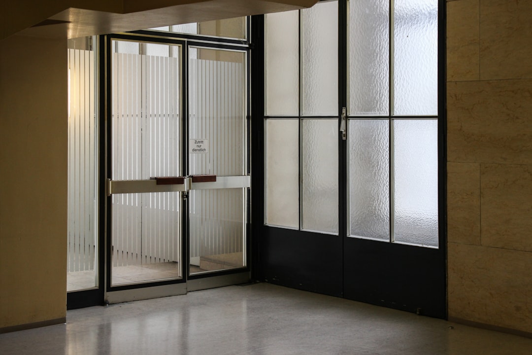 aluminum glass door repair
