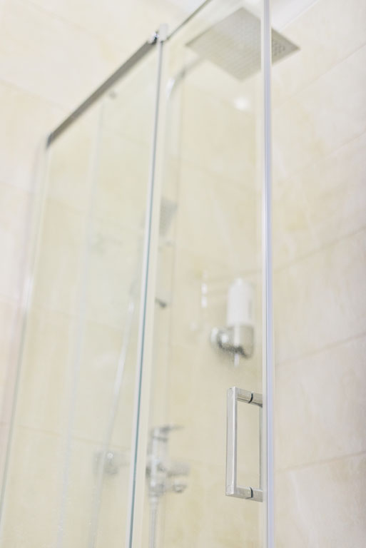 glass shower doors