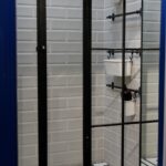 glass enclosure tub
