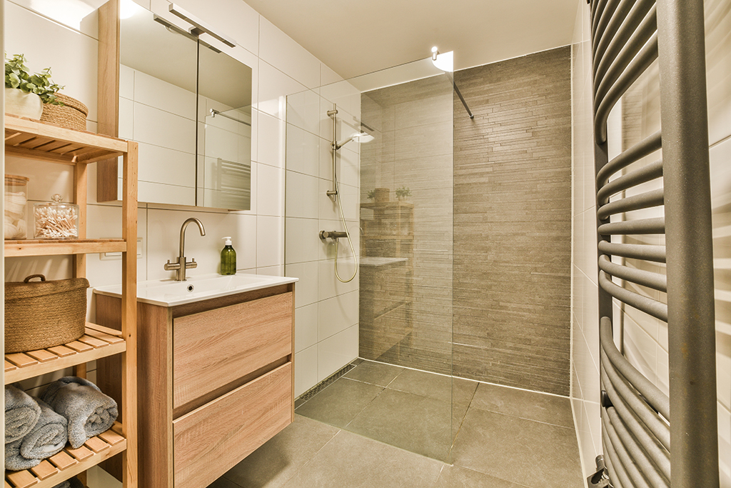 36 glass shower panel